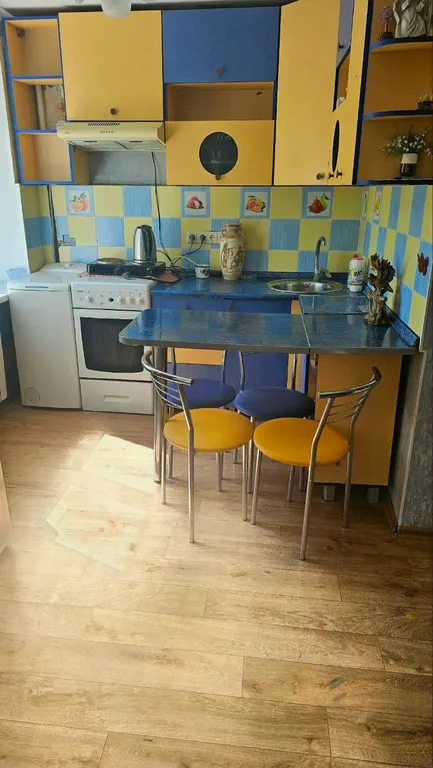 Однокомнатная квартира в центре города — аренда посуточно в Мариуполь