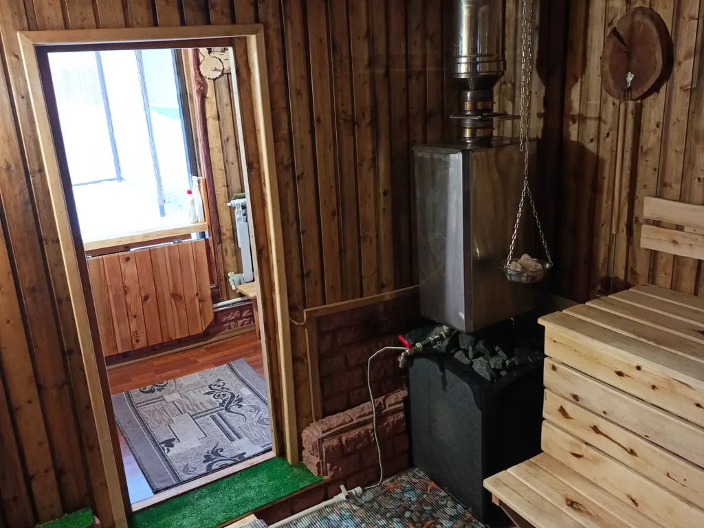 Коттедж Уютный теплый домик с банькой в тихом и спокойном месте — Понетаевка