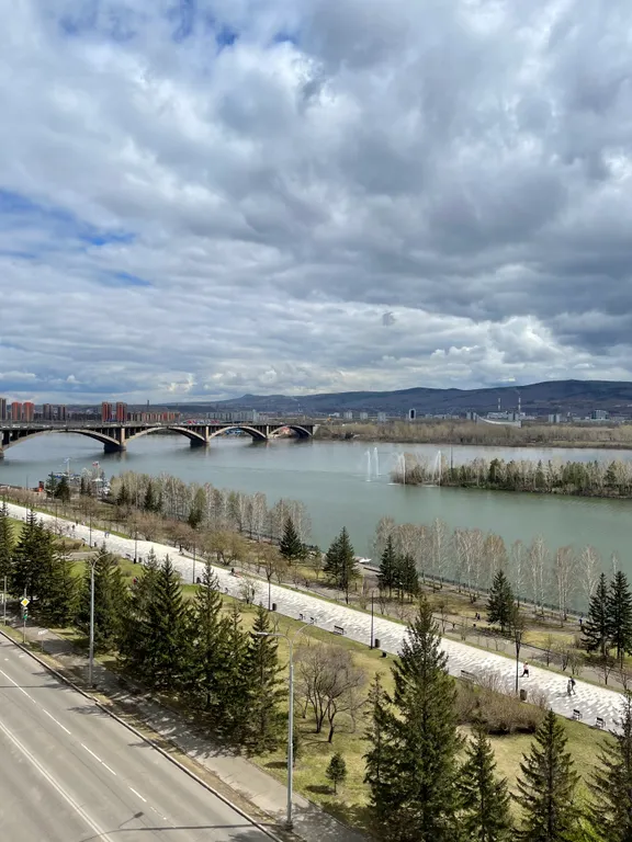 Апартаменты с видом на Енисей