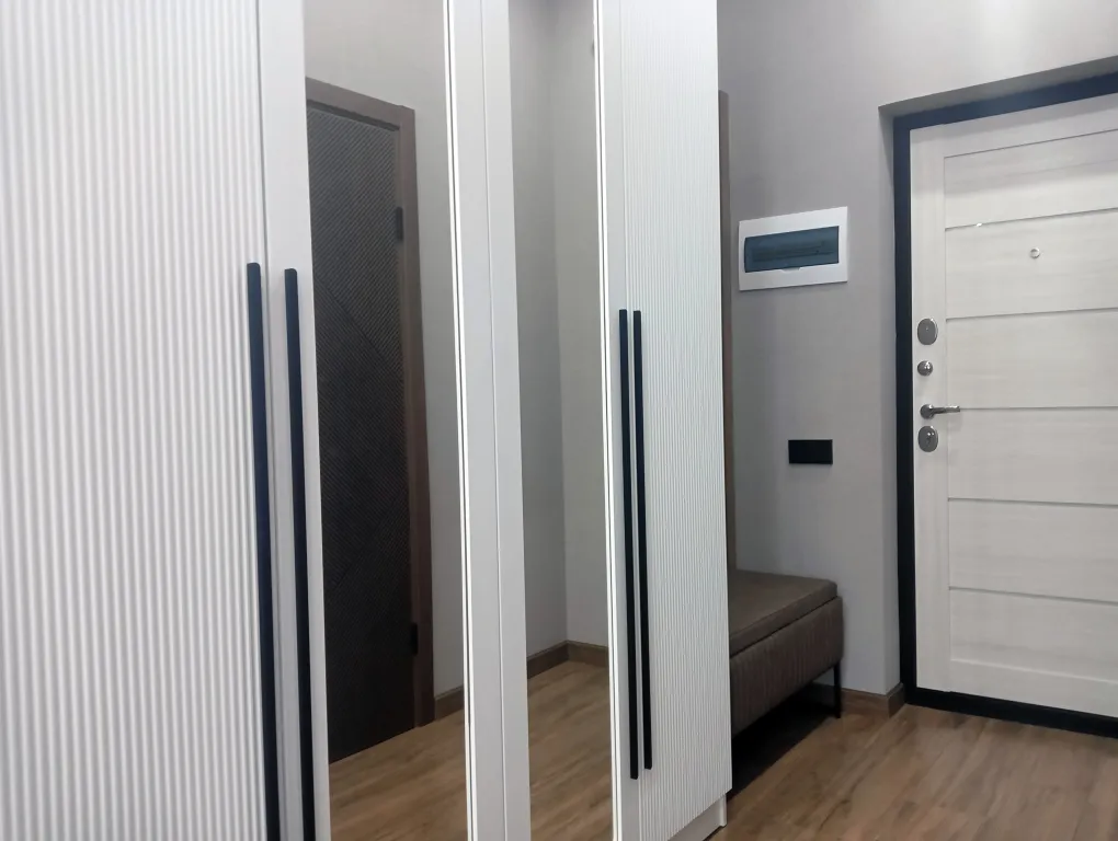 Новая уютная студия с шикарным видом из окна