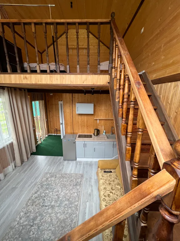 Домик с кухней на первом этаже