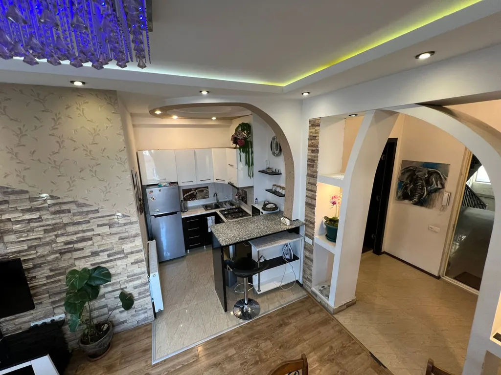 Комфортная квартира в старом Тбилиси