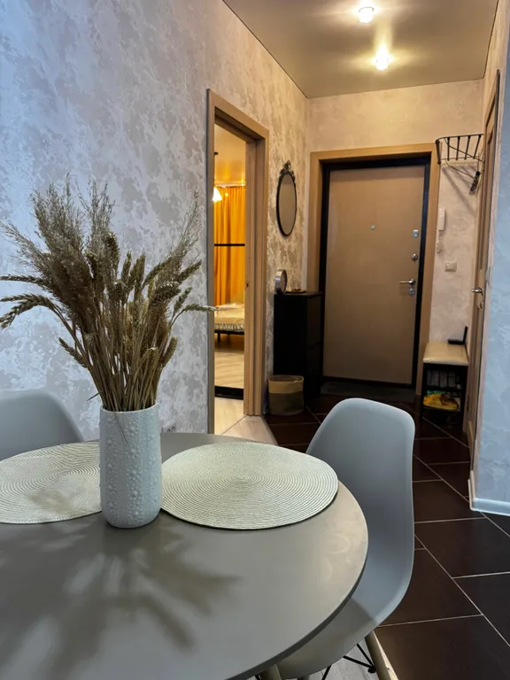 Лоза, центр, тишина