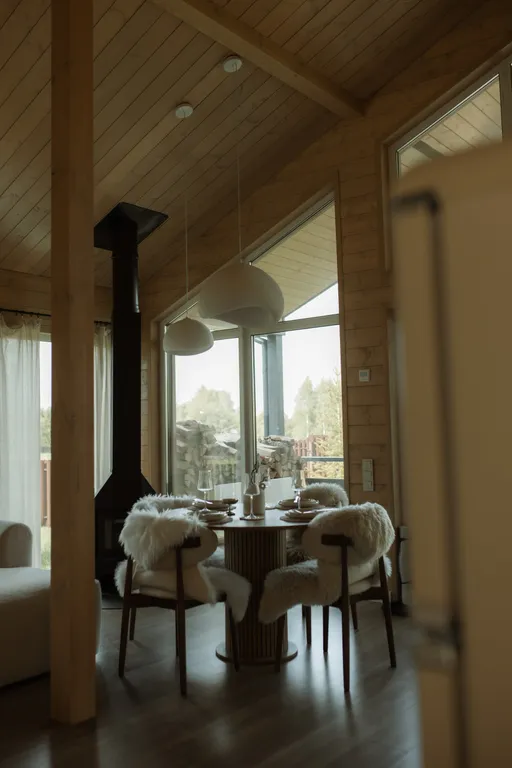 Коттедж Панорамный дом из пинтерест с камином и сауной — Семеновское