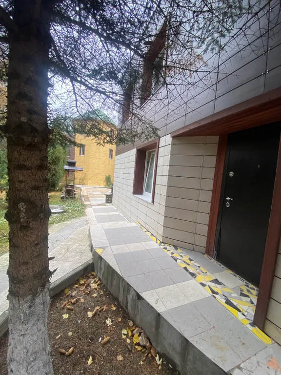 Sweet Home Домик с голубыми елями