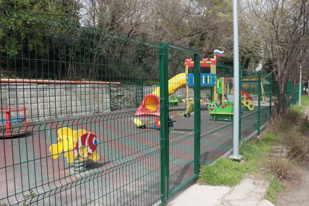 Студия у Массандровского парка в элитном районе Ялты