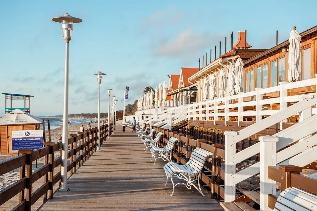 Уютная и светлая квартира в новом доме у моря