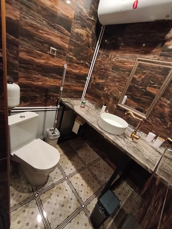 Яркая квартира в 800 метрах от Замкового моста