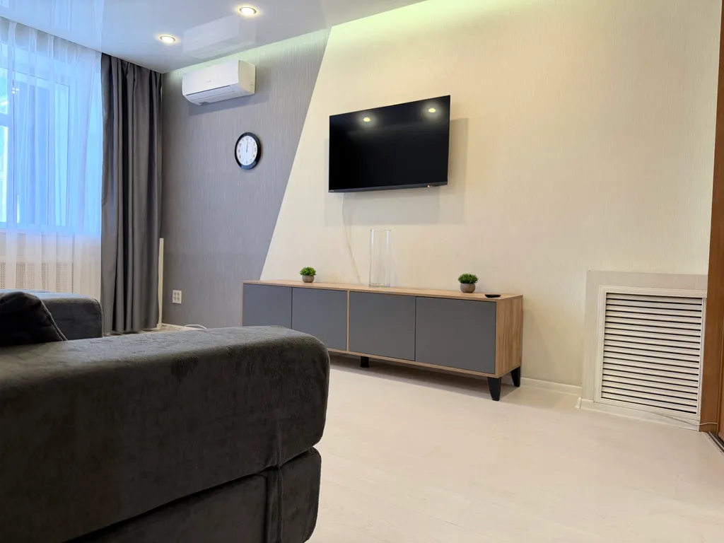 Стильная квартира в доме — аренда посуточно в Киров