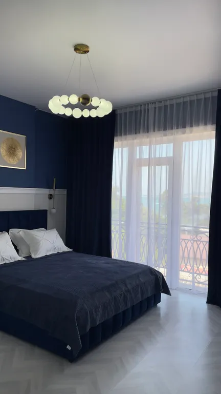 Квартира с красивым видом на море, 2 минуты до пляжа пешком — аренда посуточно в Геленджик