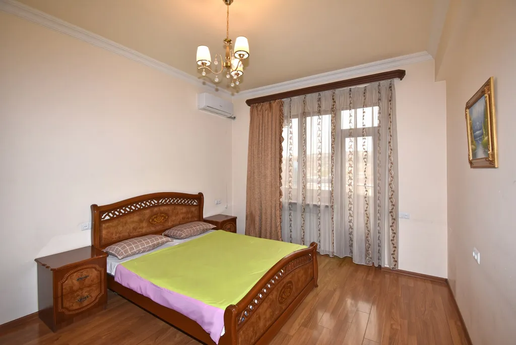 Уютная квартира с евроремонтом в центре города