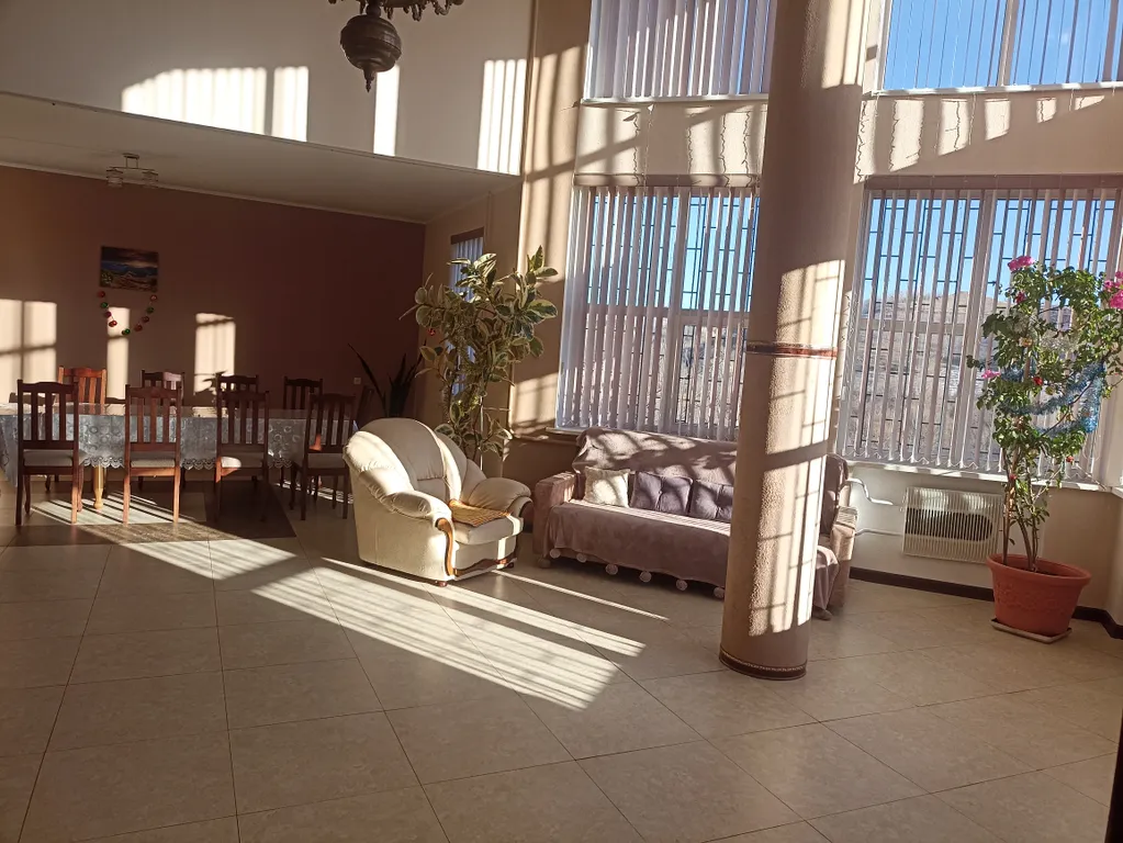 Коттедж Частный дом 5 спален — аренда посуточно в Кисловодск