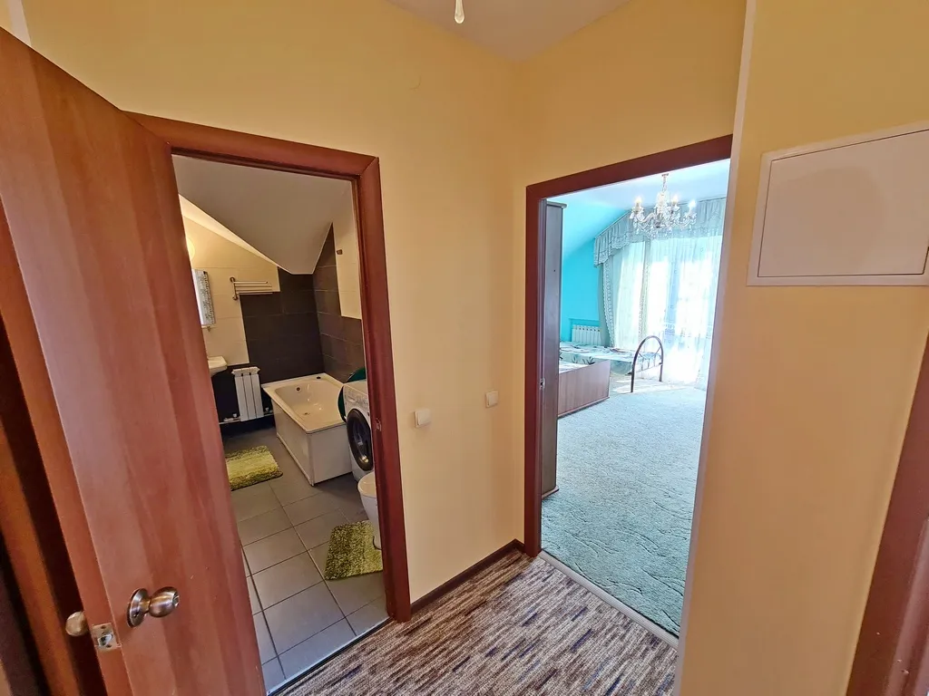 Коттедж у моря, детская площадка, бассейн,  костровая чаша, баттут.