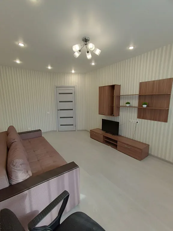 Просторная 2-комнатная квартира в 10 минутах от ЖД Вокзала