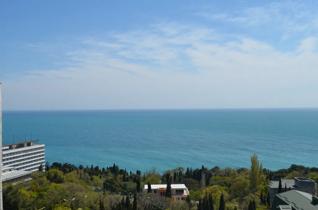 Стильная квартира студия с шикарным видом на море в Мисхоре