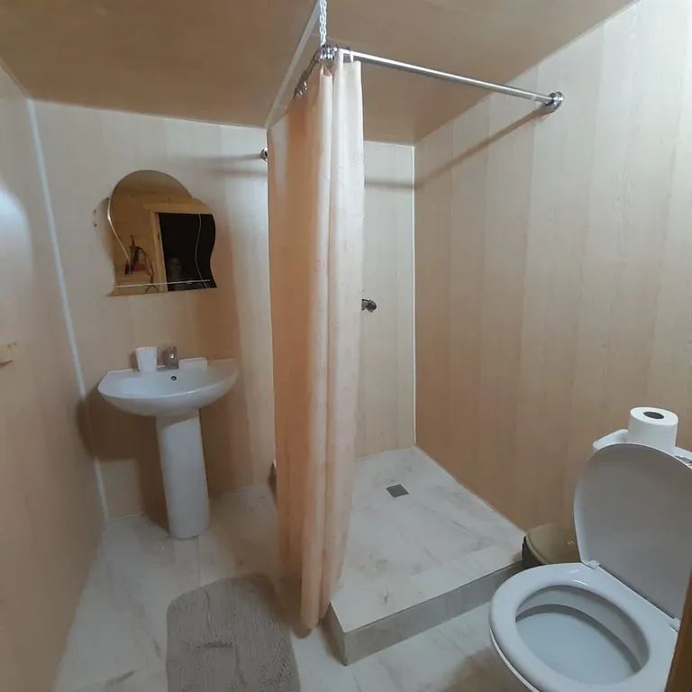 Коттедж Райский домик для отдыха — Гагра