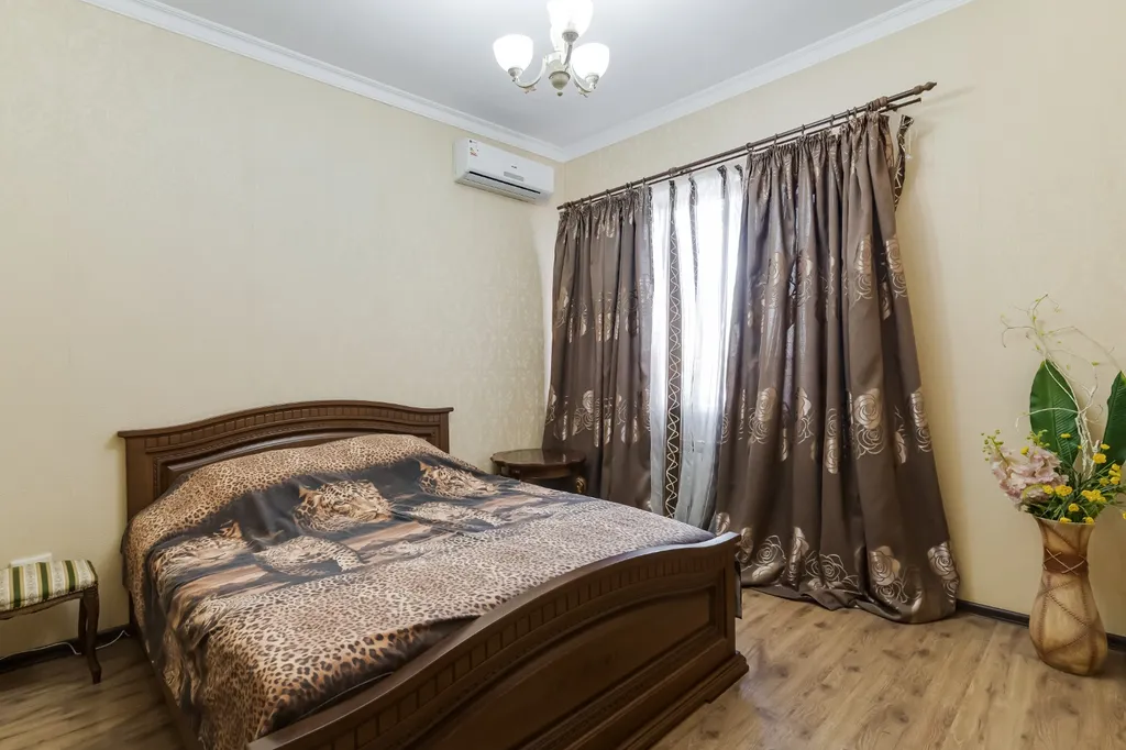 Просторная квартира в районе Шолохова, 10 минут от центра