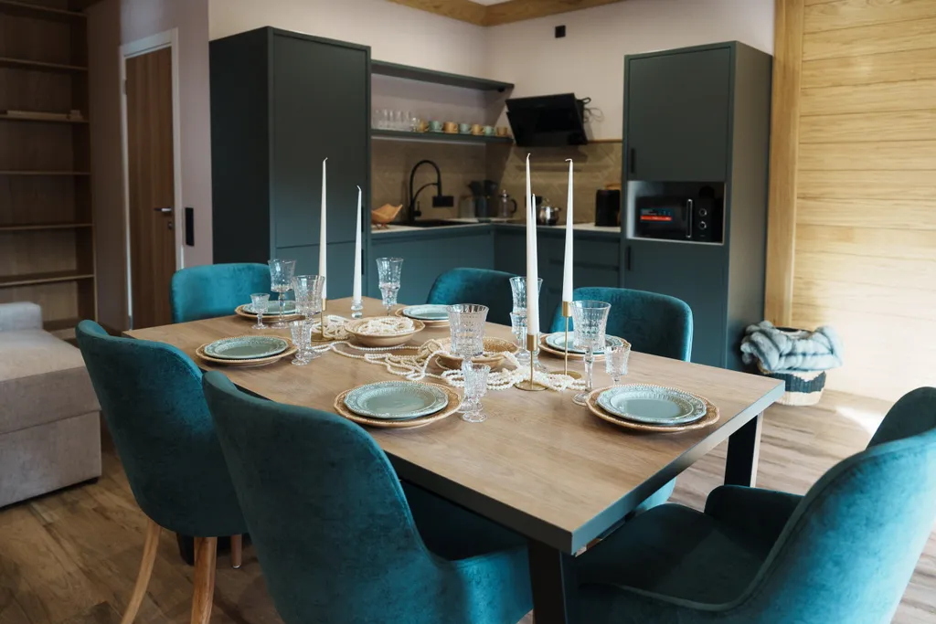 ШАЛЕ №2 (2-ЭТАЖА) 100м² до 7 мест