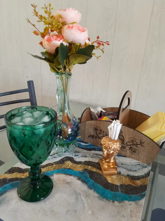 Рыжий Кот на Горке (2-х комнатная квартира в центре)