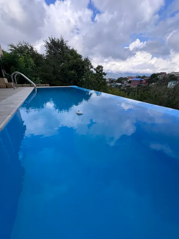 Уютный таунхауз с бассейном и зоной отдыха