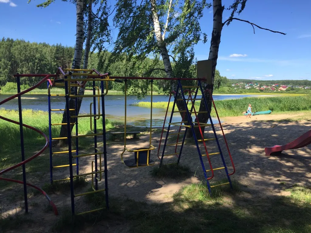 Лесной уголок