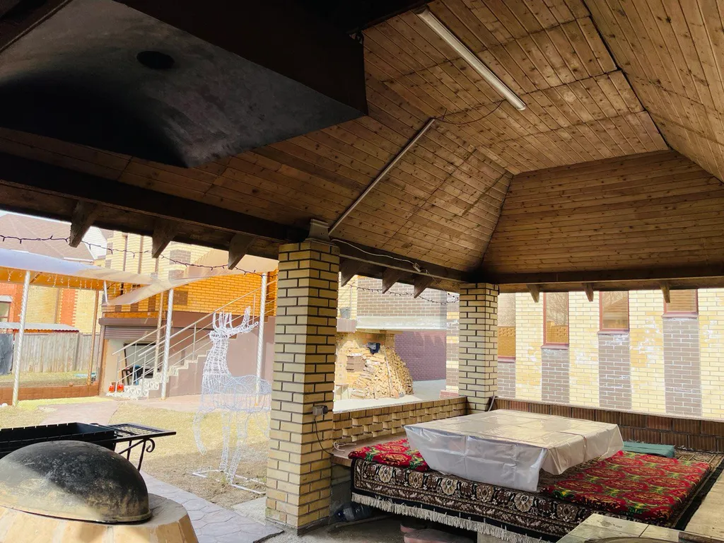 Замок для гостей