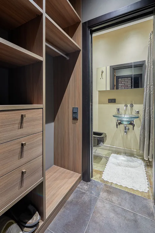 Двухэтажные апартаменты Лофт