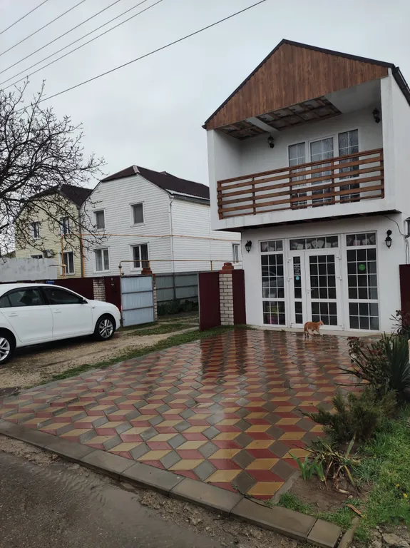 Уютный дом у моря