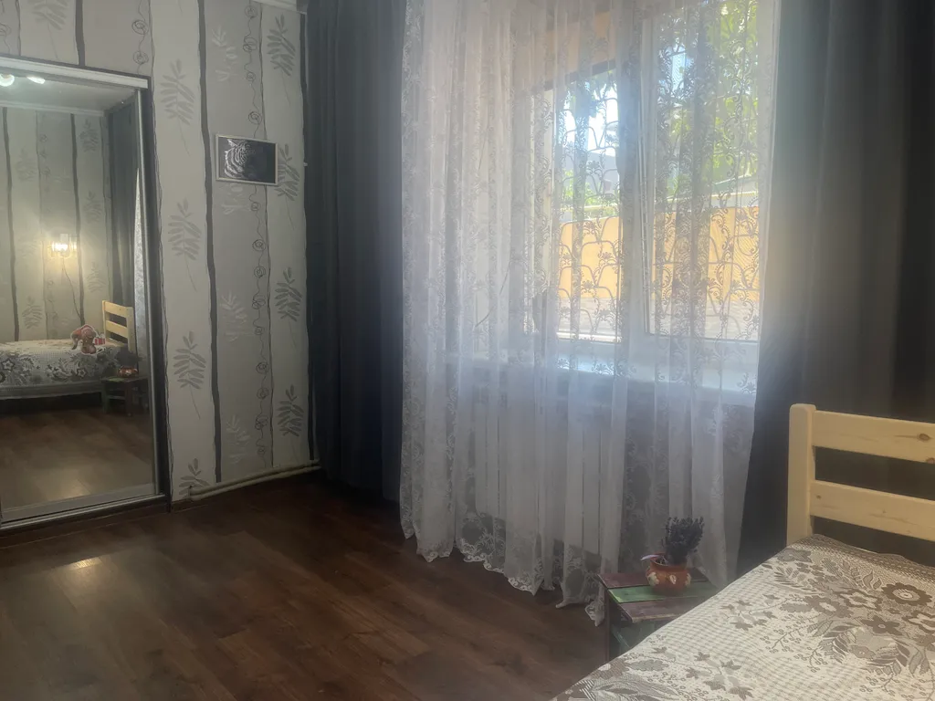 Частный дом.Участок 5 соток.Без соседей.В пешей доступности от моря