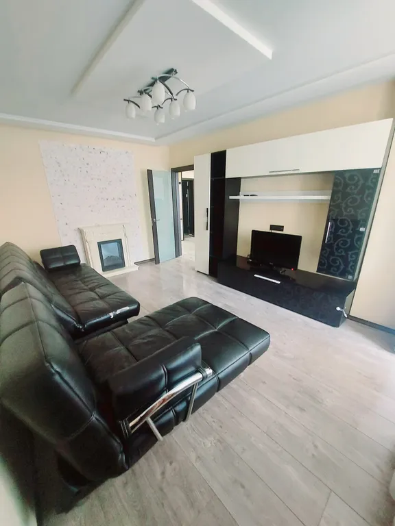 Квартира у моста