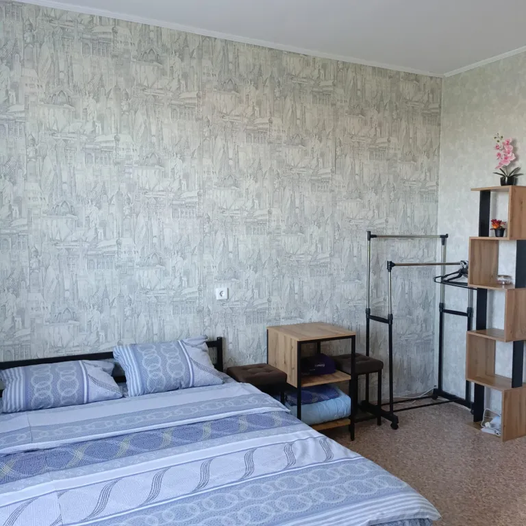 Рядом тц оазис плаза, окружная больница, смотровая поликлиника