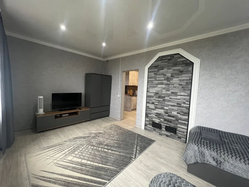 Дом в центре с видом на море и вулканы