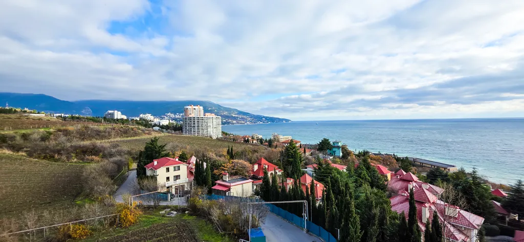 Видовая квартира в Ливадии