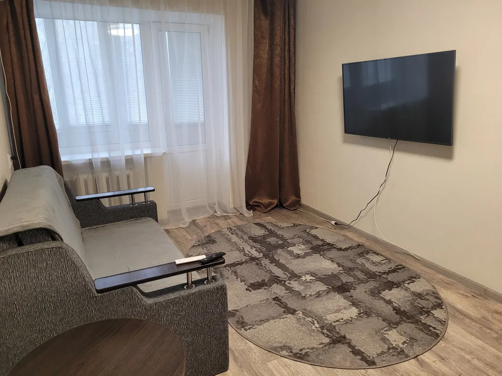 Квартира в самом центре — аренда посуточно в Мелитополь