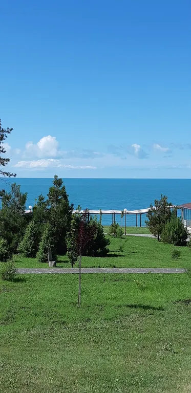 Коттедж 6-комнатный Дом — Бжид