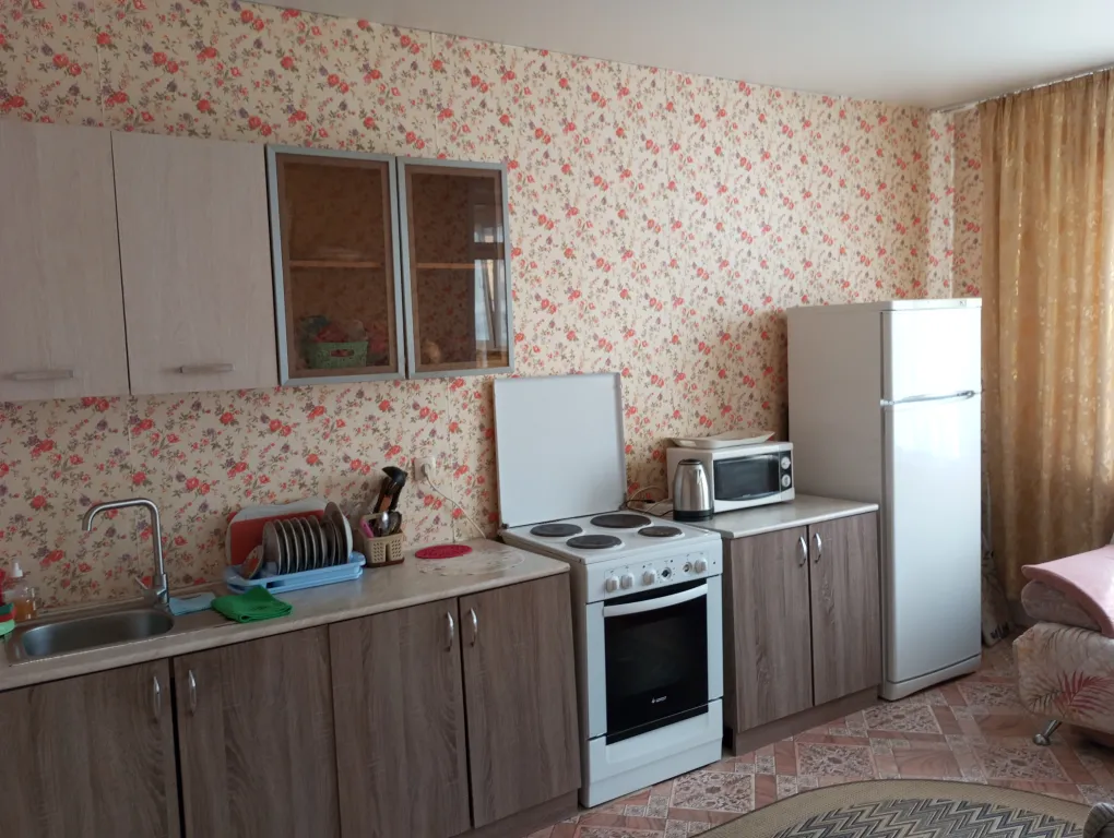 Для любителей простора и комфорта. Двушка 90 кв.м. 6 раздельных мест