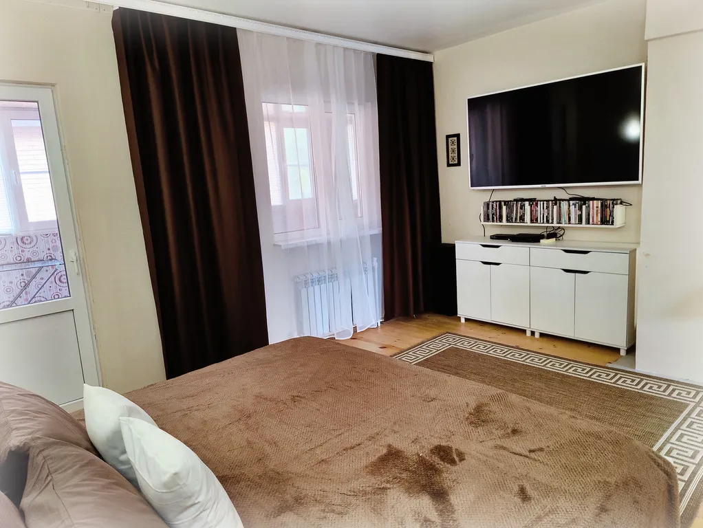 4-комнатная Квартира