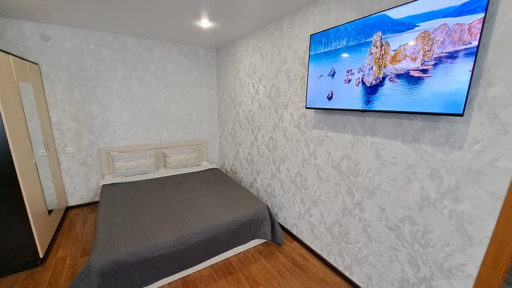 Уютная двухкомнатная квартира Ленина 95