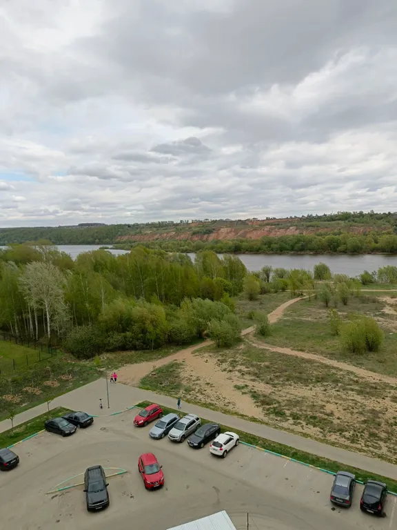 Уютная студия на берегу реки