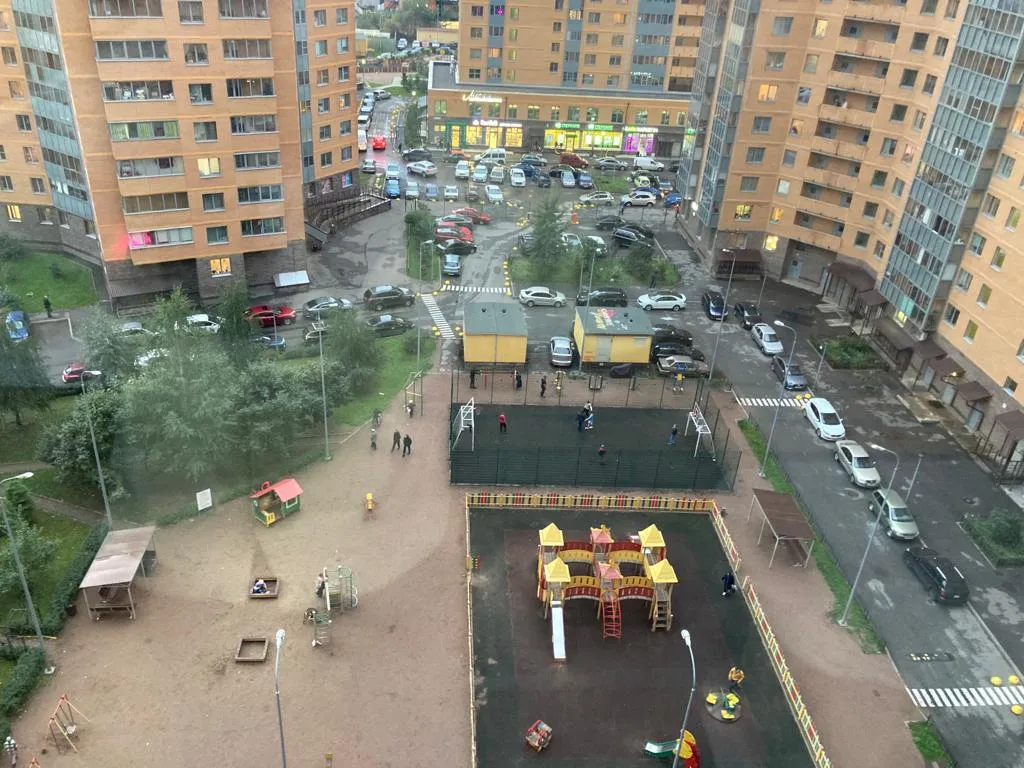 Студия у метро