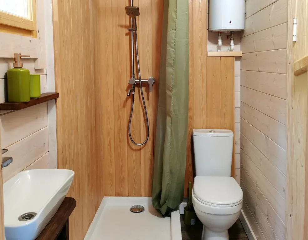 Лес Данкин - домик из Pinterest на Оке