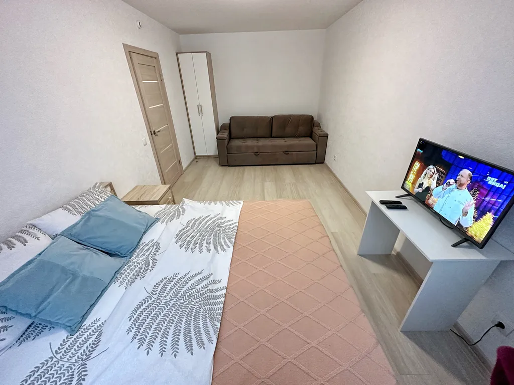 Лазурная - современная 1-комнатная квартира в ЖК Чистые пруды