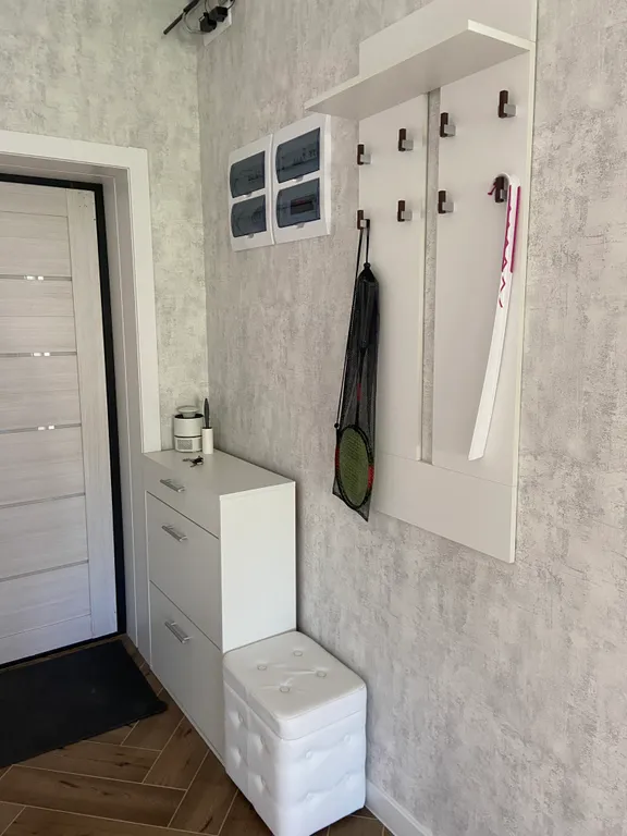 Уютный современный дом возле гор и моря