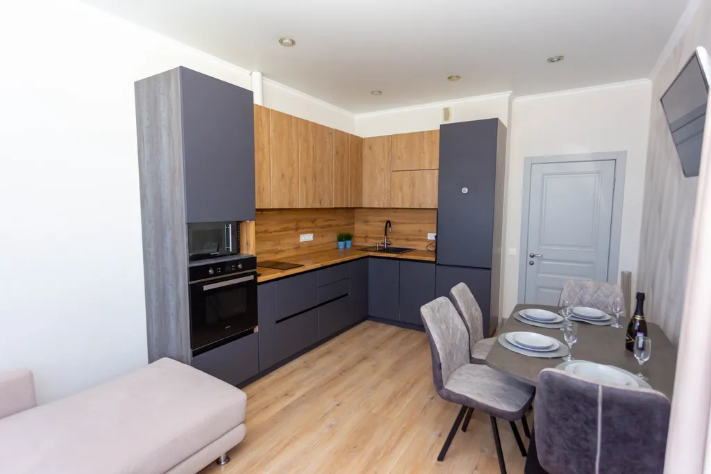 Квартира Уютная евротрешка с прекрасным видом на море и город — аренда посуточно в Новороссийск