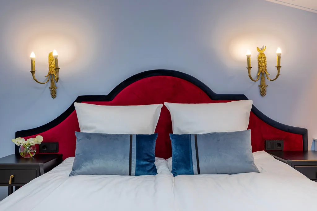 Квартира Квартира Двухкомнатный полулюкс мансарда — Санкт-Петербург