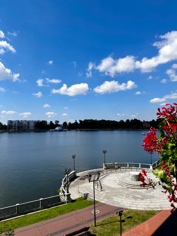 Квартира в центре с террасой — аренда посуточно в Калининград