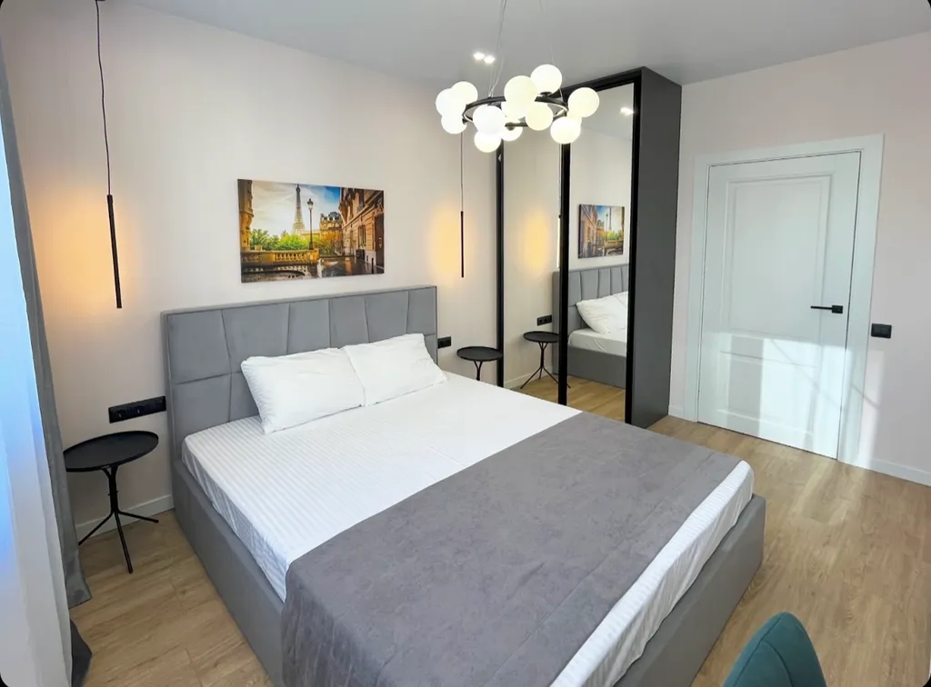 Квартира Уютная квартира с дизайнерским интерьером — Сириус