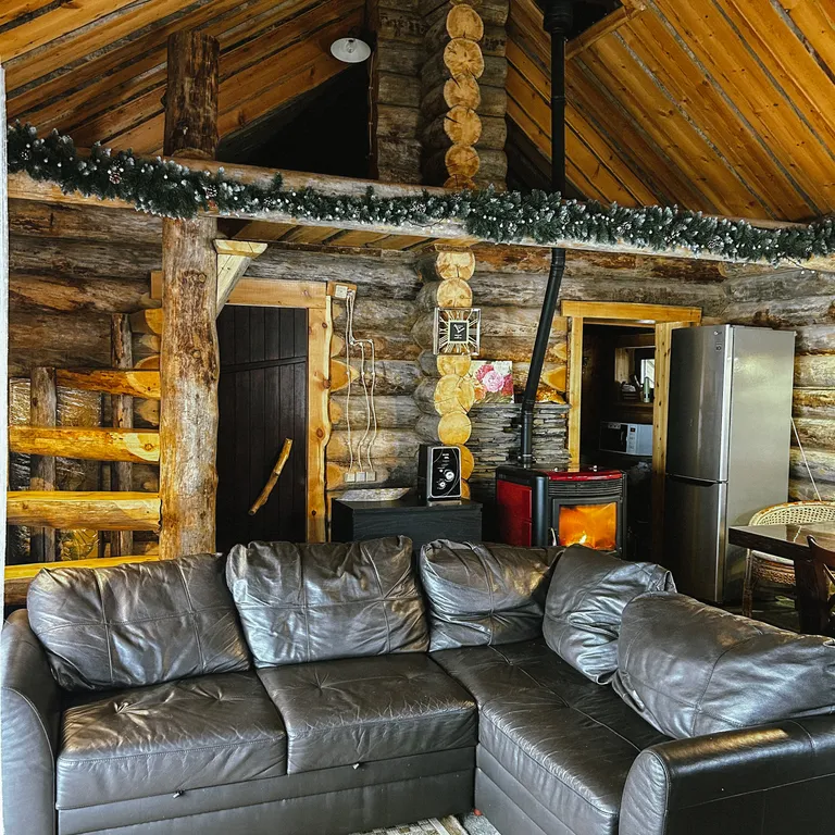 Дом на берегу озера рядом с Петрозаводском