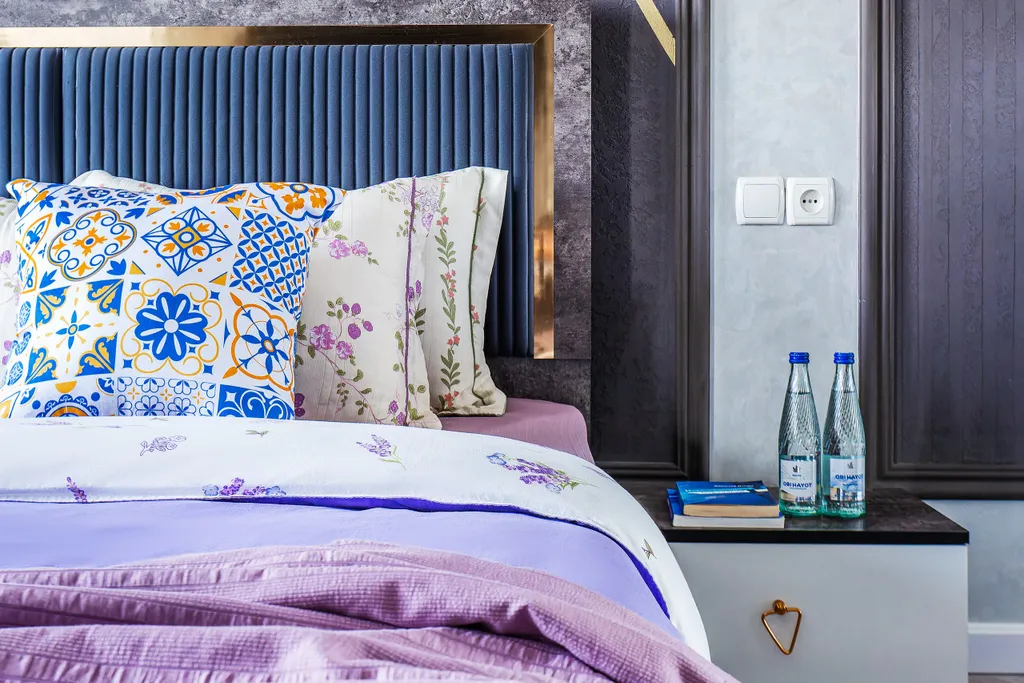 Modern Stroy 77 by Royal rentals