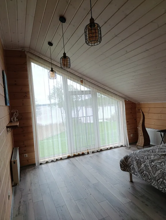 Дом с видом на озеро Ричи в заказнике